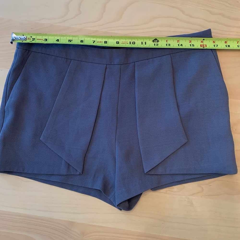 Forever 21 Gray Shorts/Skort - Picture 3 of 5